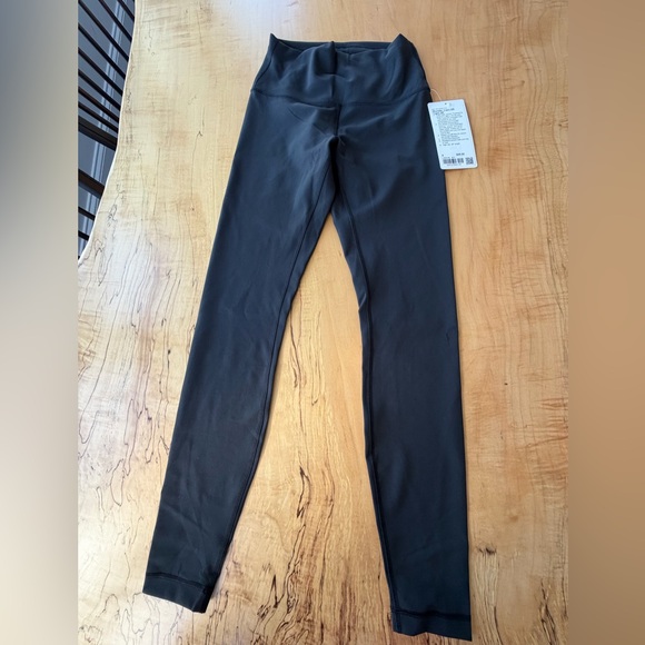 NWT Lululemon Wunder Train HR Tight 28"- NWT- 6 - Picture 2 of 4